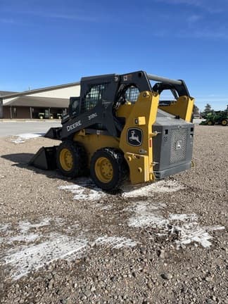 Image of John Deere 318G equipment image 2