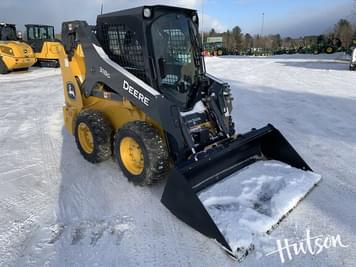 Main image John Deere 318G