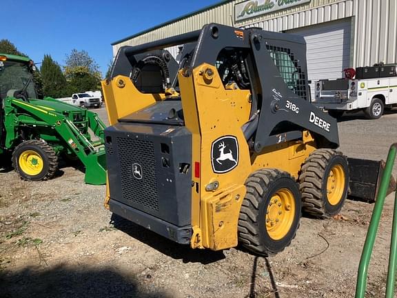 Image of John Deere 318G equipment image 2