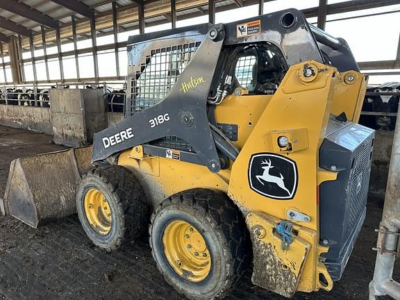 Image of John Deere 318G equipment image 2