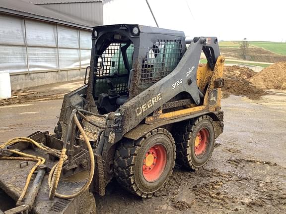 Image of John Deere 318G equipment image 1