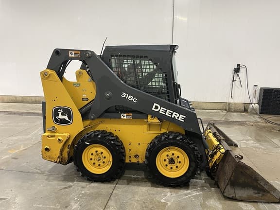 Image of John Deere 318G Primary image