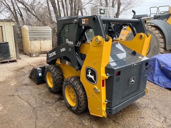 Image of John Deere 318G equipment image 2