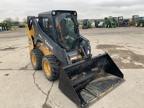 Image of John Deere 318G equipment image 1