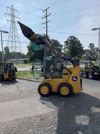 Image of John Deere 318G equipment image 2