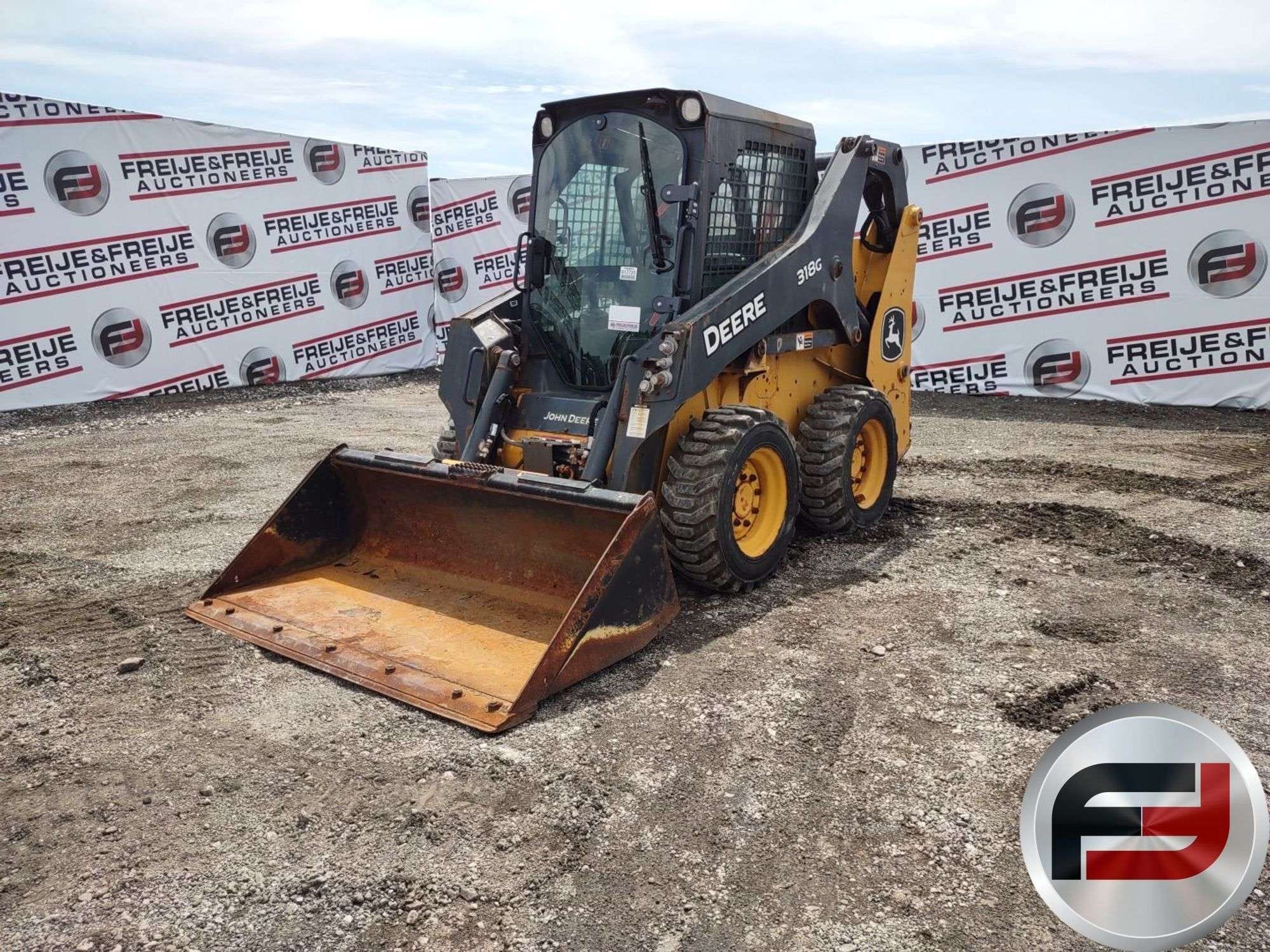 2023 John Deere 318G Equipment Image0