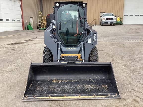 Image of John Deere 320G equipment image 1