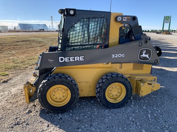 Image of John Deere 320G equipment image 1