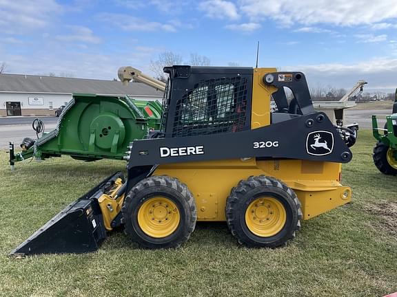 Image of John Deere 320G equipment image 1