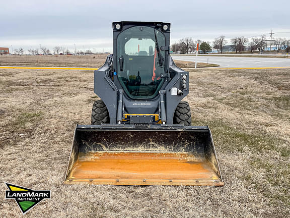 Image of John Deere 320G equipment image 1