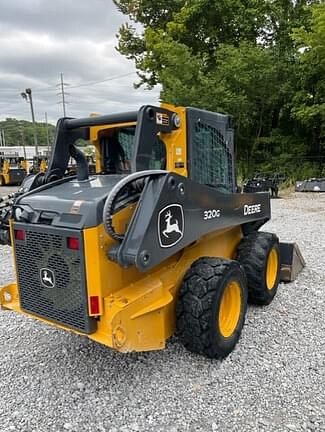 Image of John Deere 320G equipment image 2