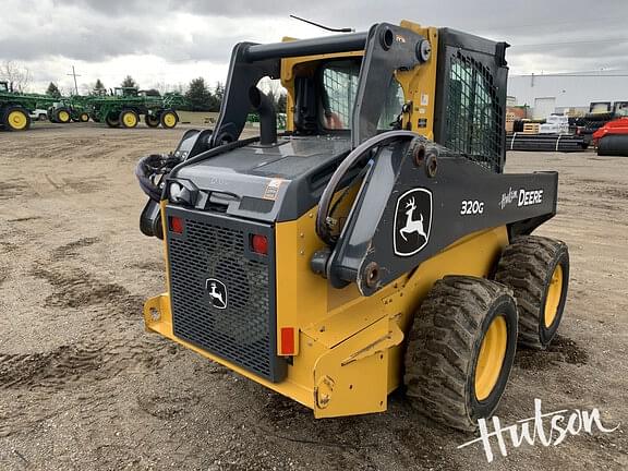 Image of John Deere 320G equipment image 3
