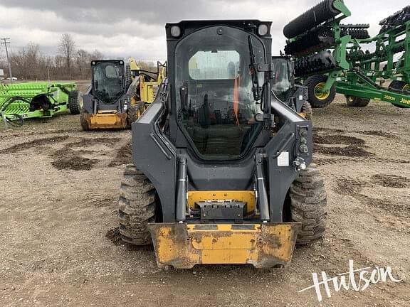 Image of John Deere 320G equipment image 4