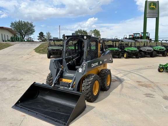 Image of John Deere 320G equipment image 1