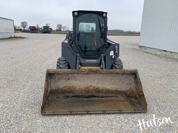 Image of John Deere 320G equipment image 2