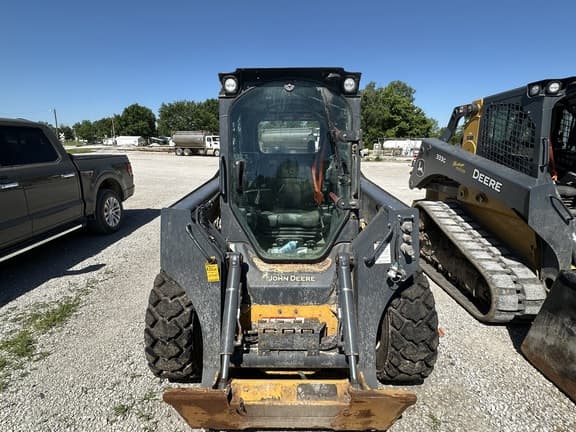 Image of John Deere 320G equipment image 1