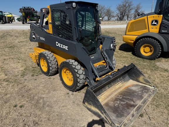 Image of John Deere 320G Primary image