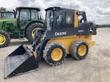 Main image John Deere 320G