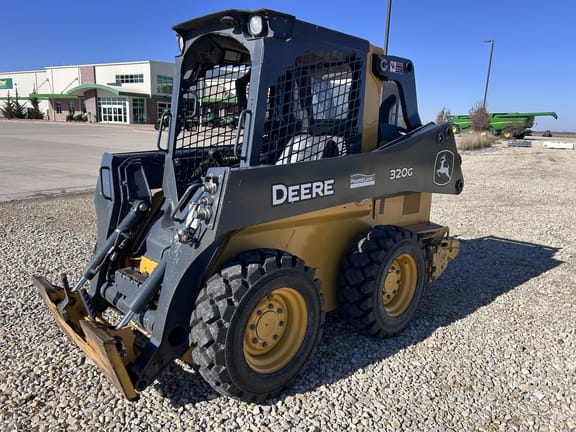 Main image John Deere 320G