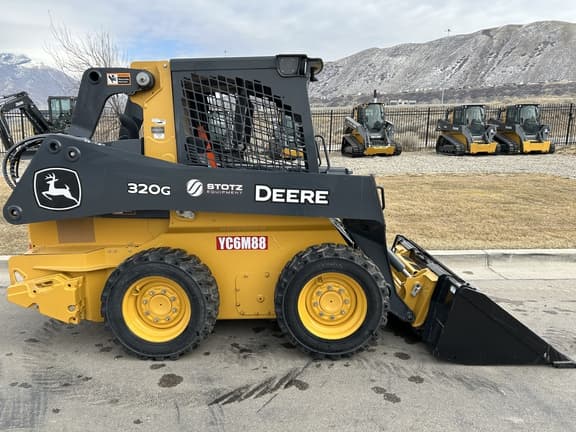 Image of John Deere 320G equipment image 1