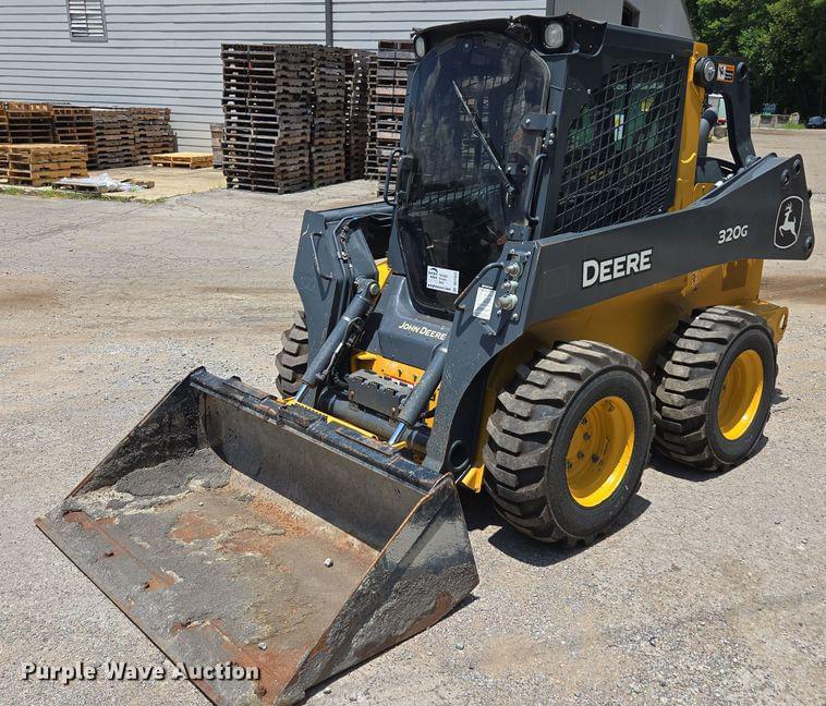 Image of John Deere 320G Primary image