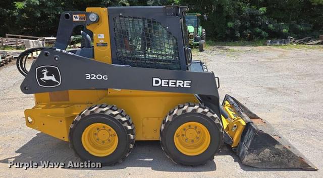 Image of John Deere 320G equipment image 3
