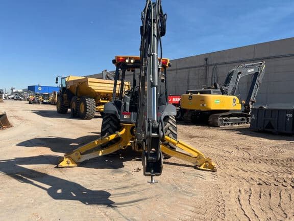 Image of John Deere 320P equipment image 3