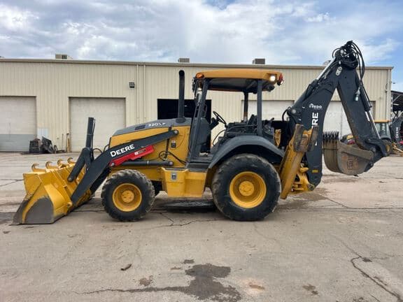 Image of John Deere 320P equipment image 1