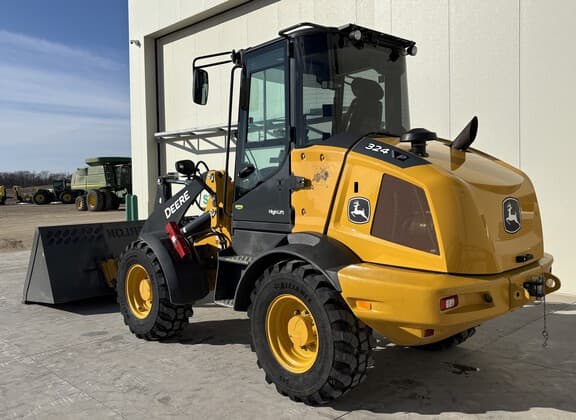 Image of John Deere 324P equipment image 4