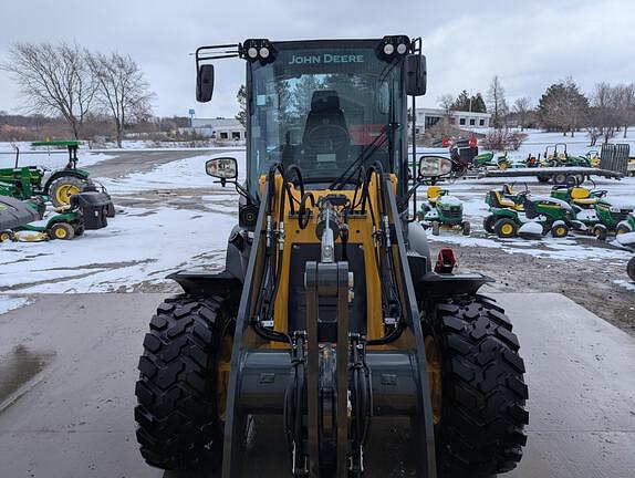 Image of John Deere 324P equipment image 4