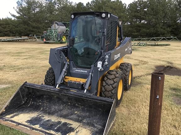 Image of John Deere 324G equipment image 1