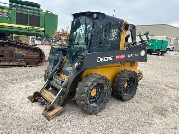 Image of John Deere 324G Image 0