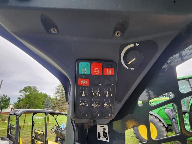 Image of John Deere 324G equipment image 2