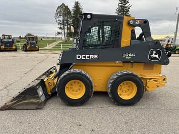 Main image John Deere 324G