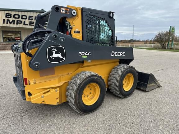 Image of John Deere 324G equipment image 3