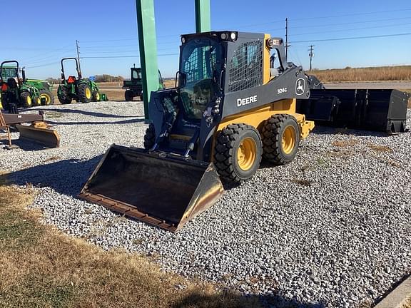 Image of John Deere 324G Primary image