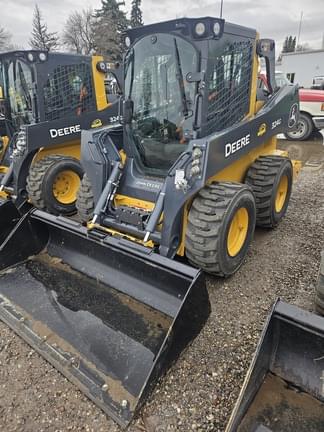 Main image John Deere 324G