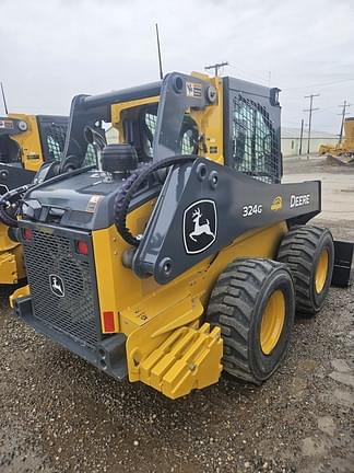 Image of John Deere 324G equipment image 4