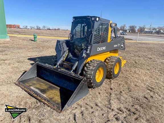 Main image John Deere 324G