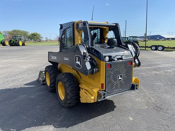 Image of John Deere 324G equipment image 3