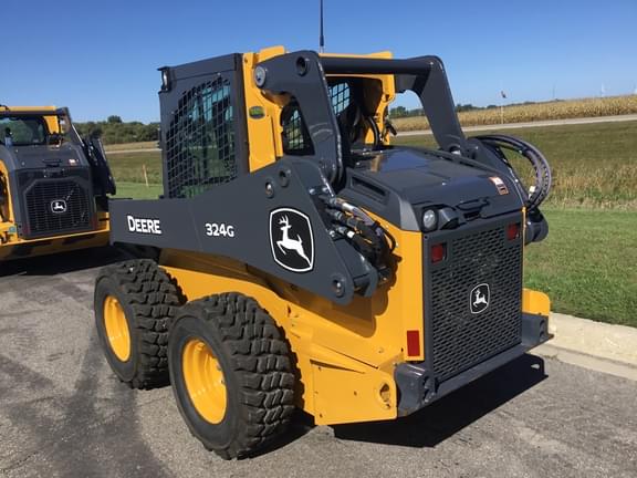 Image of John Deere 324G equipment image 2