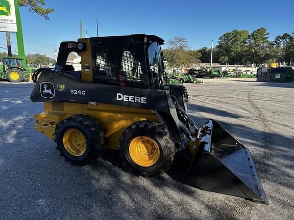 Image of John Deere 324G equipment image 1