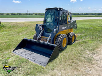 Main image John Deere 324G