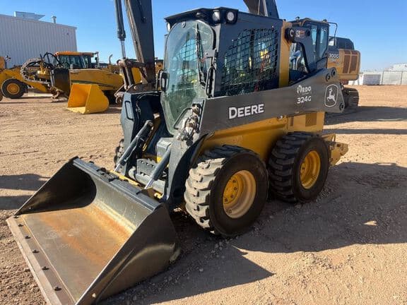 Image of John Deere 324G equipment image 3
