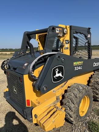 Image of John Deere 324G equipment image 3