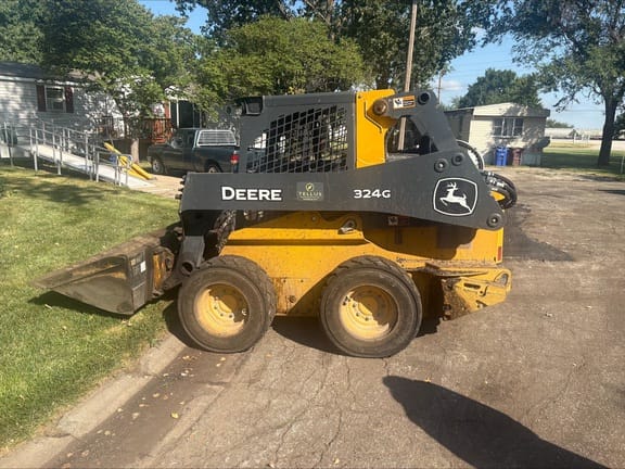 2023 John Deere 324G Equipment Image0