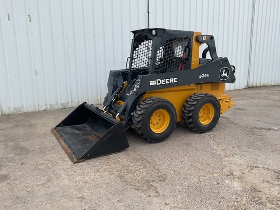 Image of John Deere 324G equipment image 2