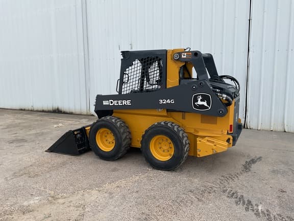 Image of John Deere 324G equipment image 3