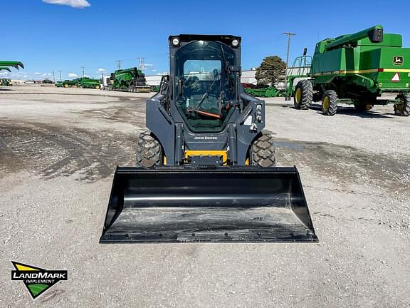 Image of John Deere 324G equipment image 1