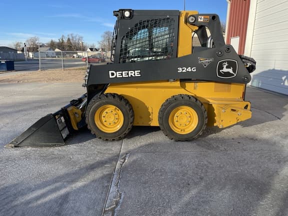 Image of John Deere 324G equipment image 1
